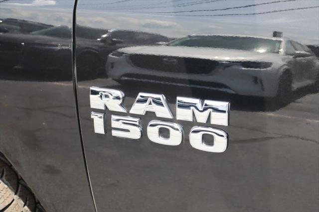 2018 Ram 1500 Big Horn Crew Cab 4x4 5'7" Box
