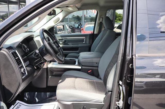 2018 Ram 1500 Big Horn Crew Cab 4x4 5'7" Box