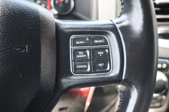 2018 Ram 1500 Big Horn Crew Cab 4x4 5'7" Box