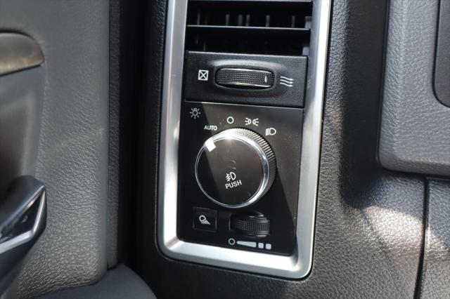 2018 Ram 1500 Big Horn Crew Cab 4x4 5'7" Box