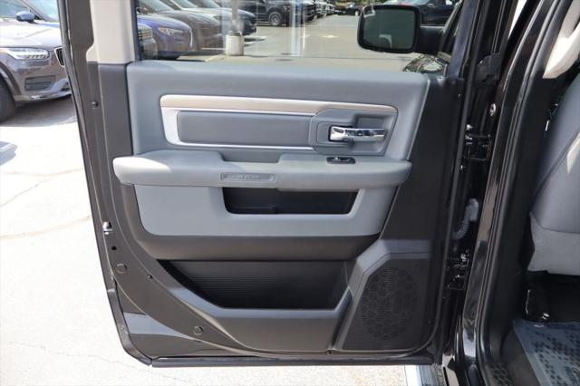 2018 Ram 1500 Big Horn Crew Cab 4x4 5'7" Box