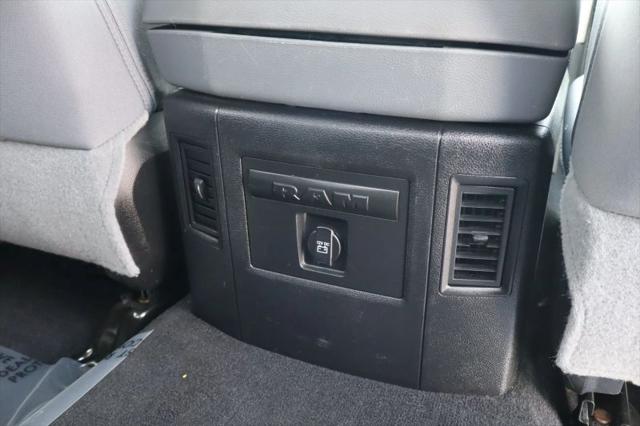 2018 Ram 1500 Big Horn Crew Cab 4x4 5'7" Box