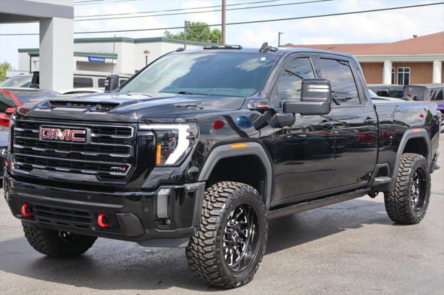 2024 GMC Sierra 2500HD 4WD Crew Cab Standard Bed AT4
