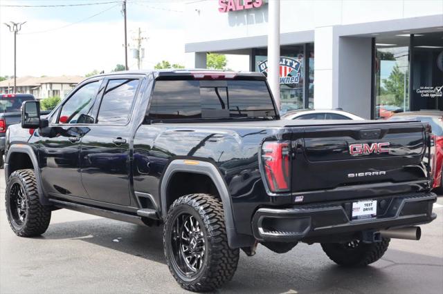 2024 GMC Sierra 2500HD 4WD Crew Cab Standard Bed AT4