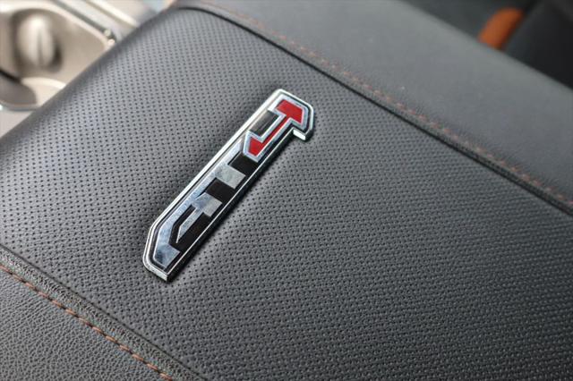 2024 GMC Sierra 2500HD 4WD Crew Cab Standard Bed AT4