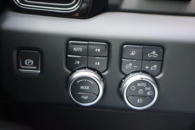 2024 GMC Sierra 2500HD 4WD Crew Cab Standard Bed AT4