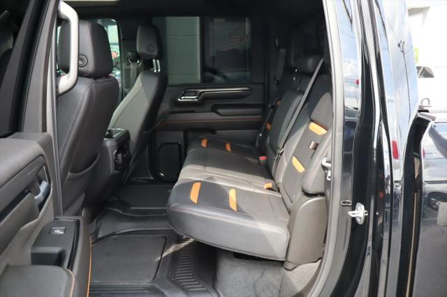 2024 GMC Sierra 2500HD 4WD Crew Cab Standard Bed AT4