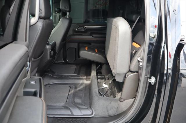 2024 GMC Sierra 2500HD 4WD Crew Cab Standard Bed AT4