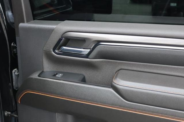2024 GMC Sierra 2500HD 4WD Crew Cab Standard Bed AT4