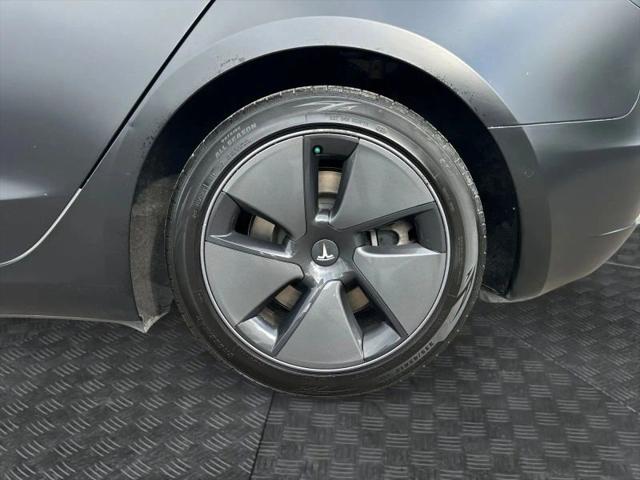 2021 Tesla Model 3 Standard Range Plus Rear-Wheel Drive