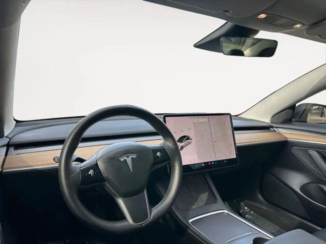 2021 Tesla Model 3 Standard Range Plus Rear-Wheel Drive