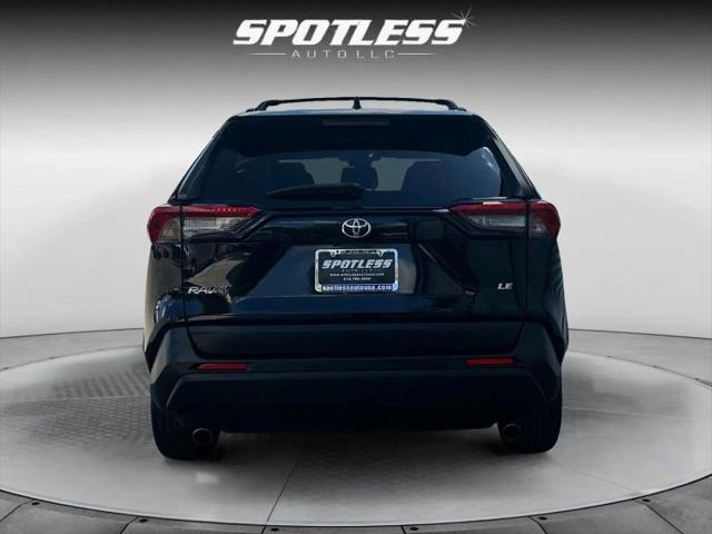 2019 Toyota RAV4 LE