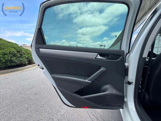2020 Volkswagen Passat 2.0T SE