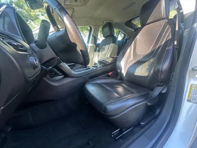 2012 Chevrolet Volt Base