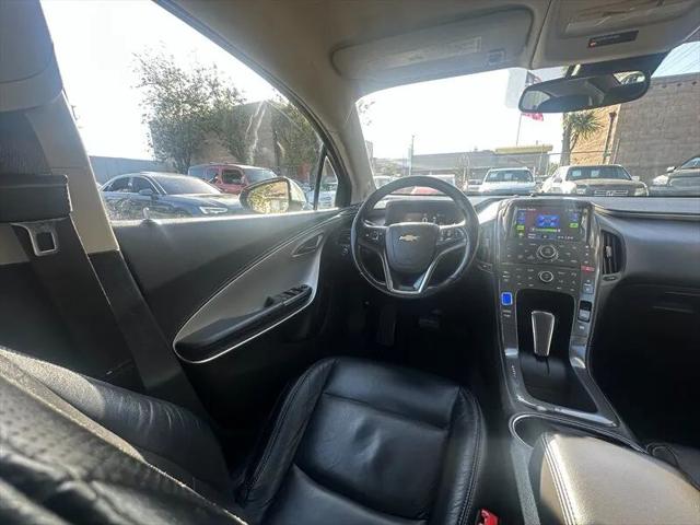 2012 Chevrolet Volt Base