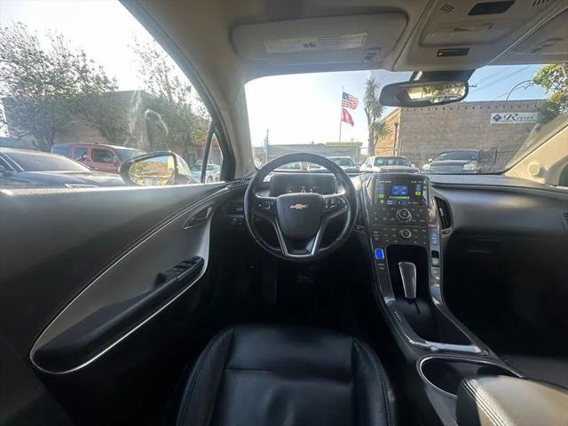 2012 Chevrolet Volt Base