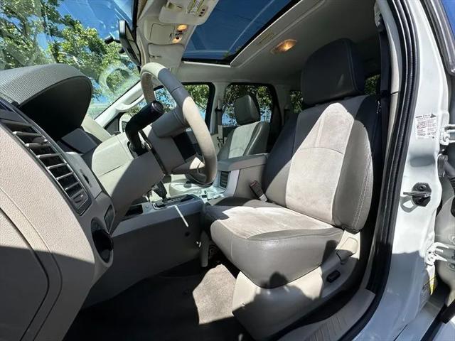 2011 Mercury Mariner Premier
