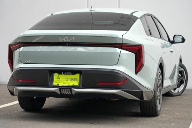 2025 Kia K4 EX