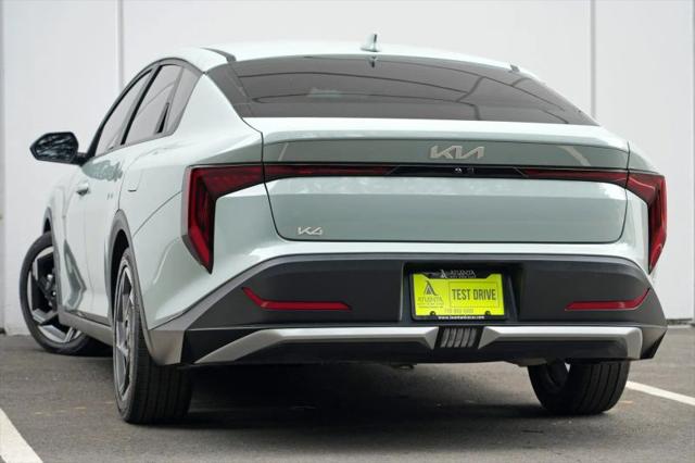 2025 Kia K4 EX