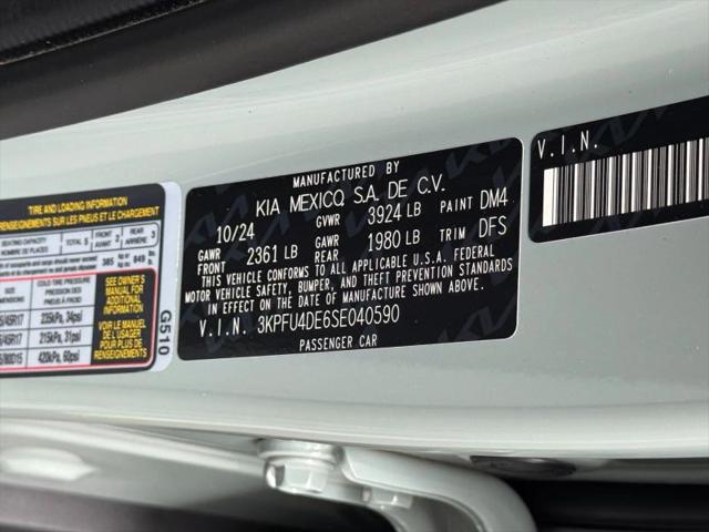 2025 Kia K4 EX