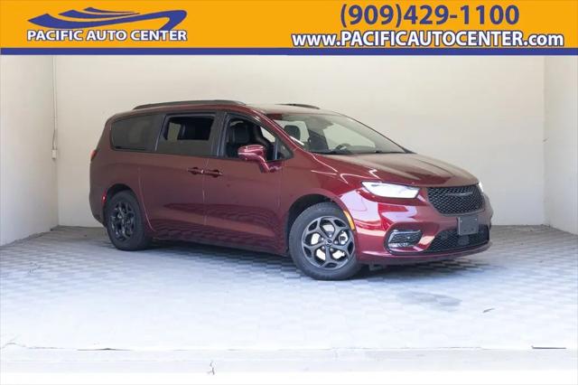 2021 Chrysler Pacifica Hybrid Limited for sale in Costa Mesa, CA