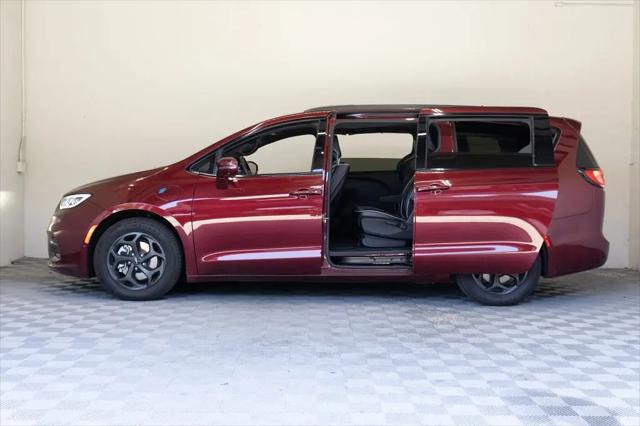 2021 Chrysler Pacifica Hybrid Limited