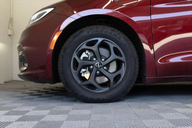 2021 Chrysler Pacifica Hybrid Limited