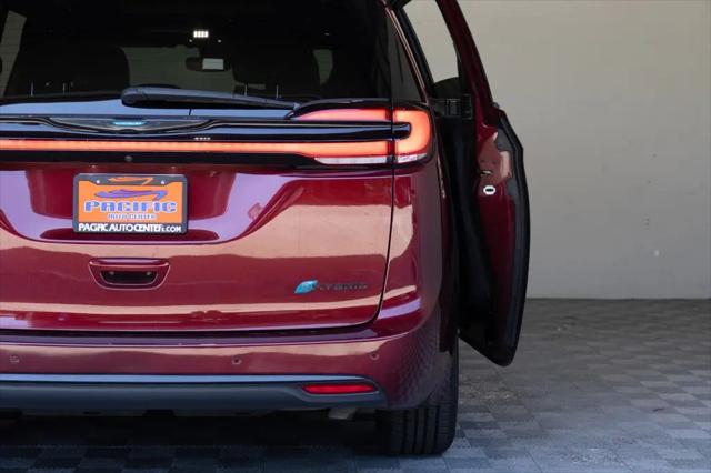 2021 Chrysler Pacifica Hybrid Limited