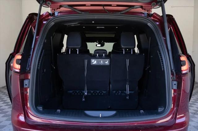 2021 Chrysler Pacifica Hybrid Limited
