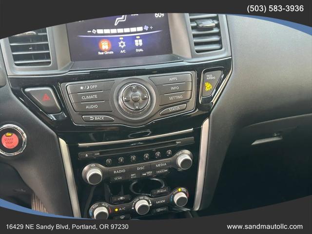 2018 Nissan Pathfinder SV