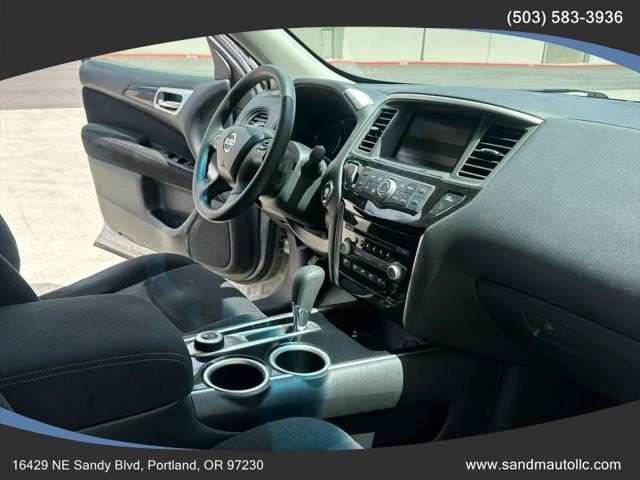 2015 Nissan Pathfinder S