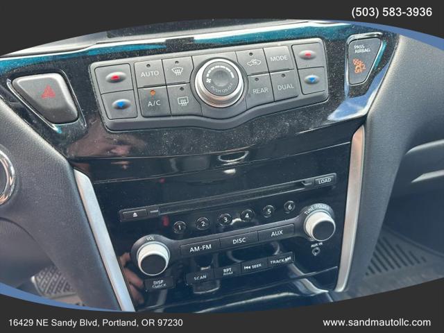 2015 Nissan Pathfinder S
