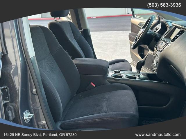 2013 Nissan Pathfinder SV