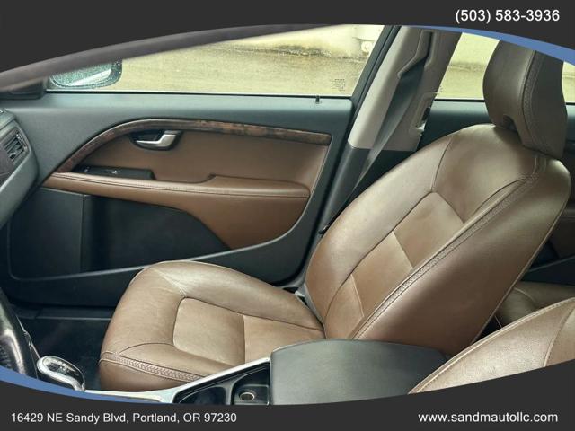 2016 Volvo XC70 T5 Premier