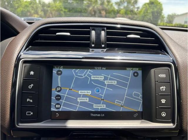 2017 Jaguar F-PACE 35t Prestige