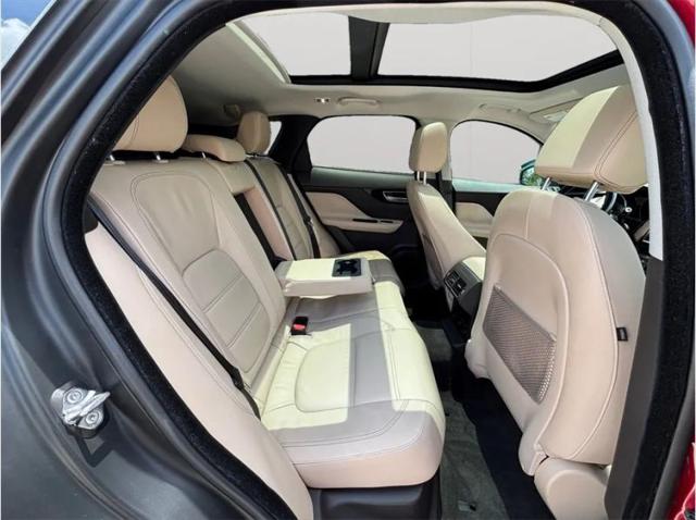 2017 Jaguar F-PACE 35t Prestige