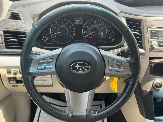 2010 Subaru Outback 2.5i Premium
