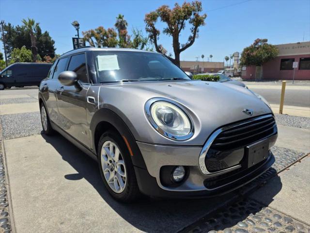 2017 MINI Cooper Clubman Cooper