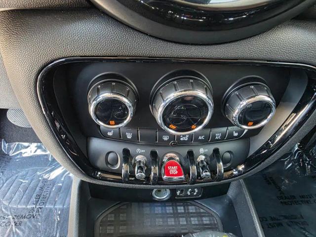 2017 MINI Cooper Clubman Cooper