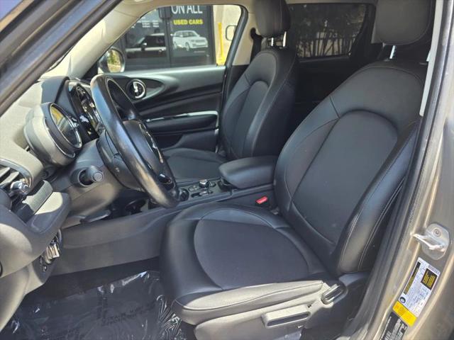 2017 MINI Cooper Clubman Cooper
