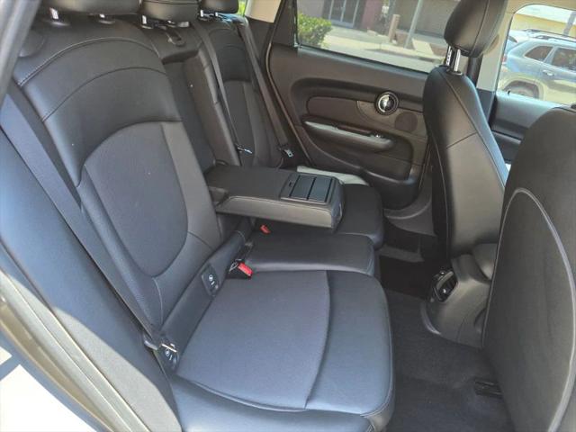 2017 MINI Cooper Clubman Cooper