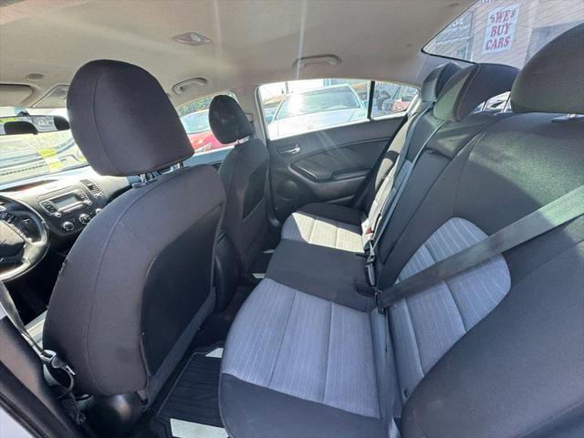 2016 Kia Forte EX