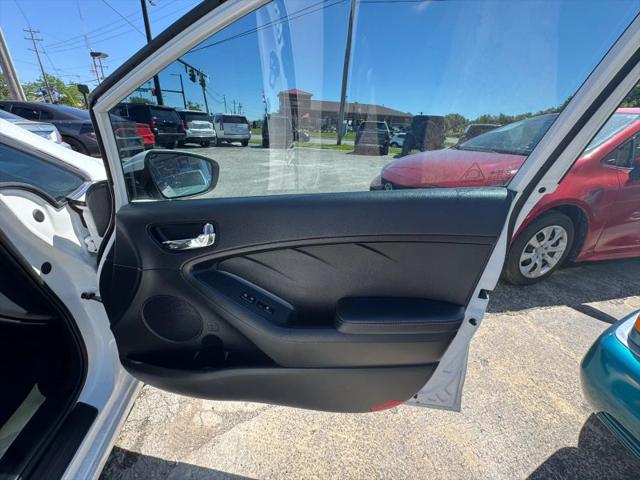 2016 Kia Forte EX