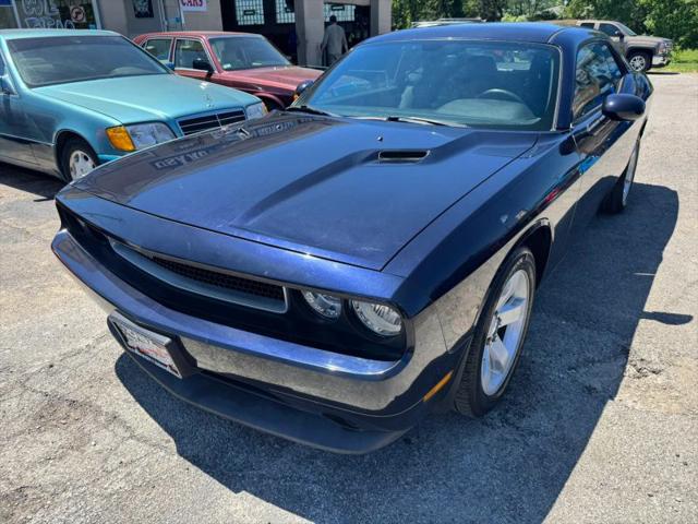 2012 Dodge Challenger SXT