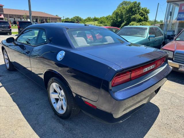 2012 Dodge Challenger SXT