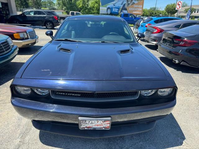 2012 Dodge Challenger SXT