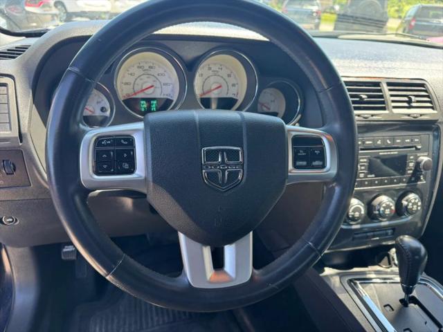 2012 Dodge Challenger SXT