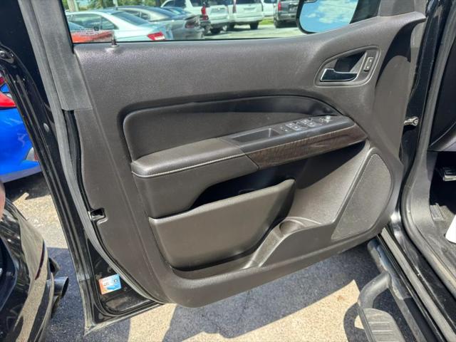 2017 GMC Canyon SLE
