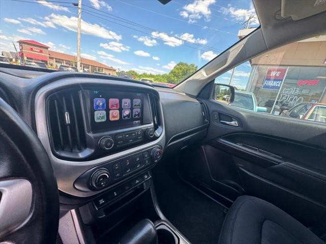 2017 GMC Canyon SLE