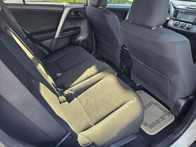 2016 Toyota RAV4 LE